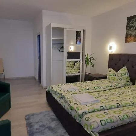 Nyaraló Casa Harsan *